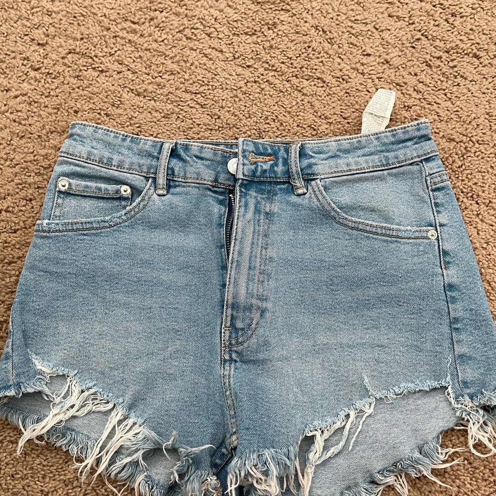 size 4 ZARA jean shorts